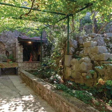 Gorgeous In With Wifi Vakantiehuis Trpanj